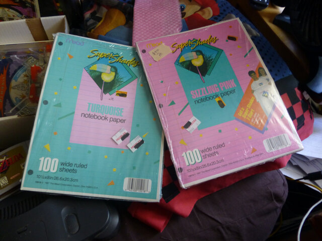 Mead_Super_Shades_Turquoise_and_Sizzling_Pink_notebook_paper.jpeg