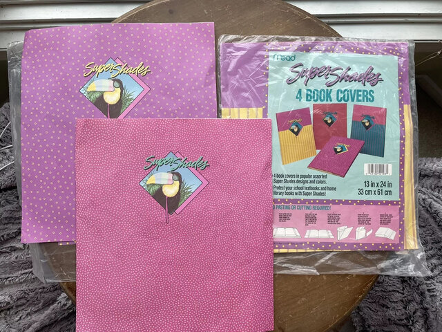(6) NEW Vintage 1980s Mead SUPER SHADES TUCAN 13" X 24" School Text Book Covers.jpg